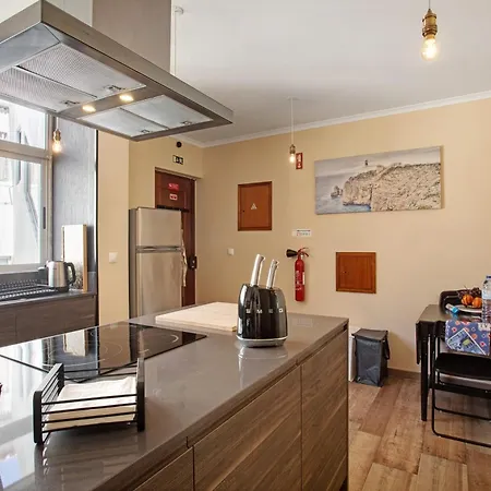 Away From * 페니케