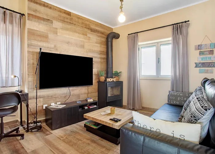 Away From Апартаменты Пениши