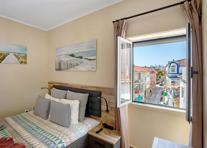 Away From * Пениши